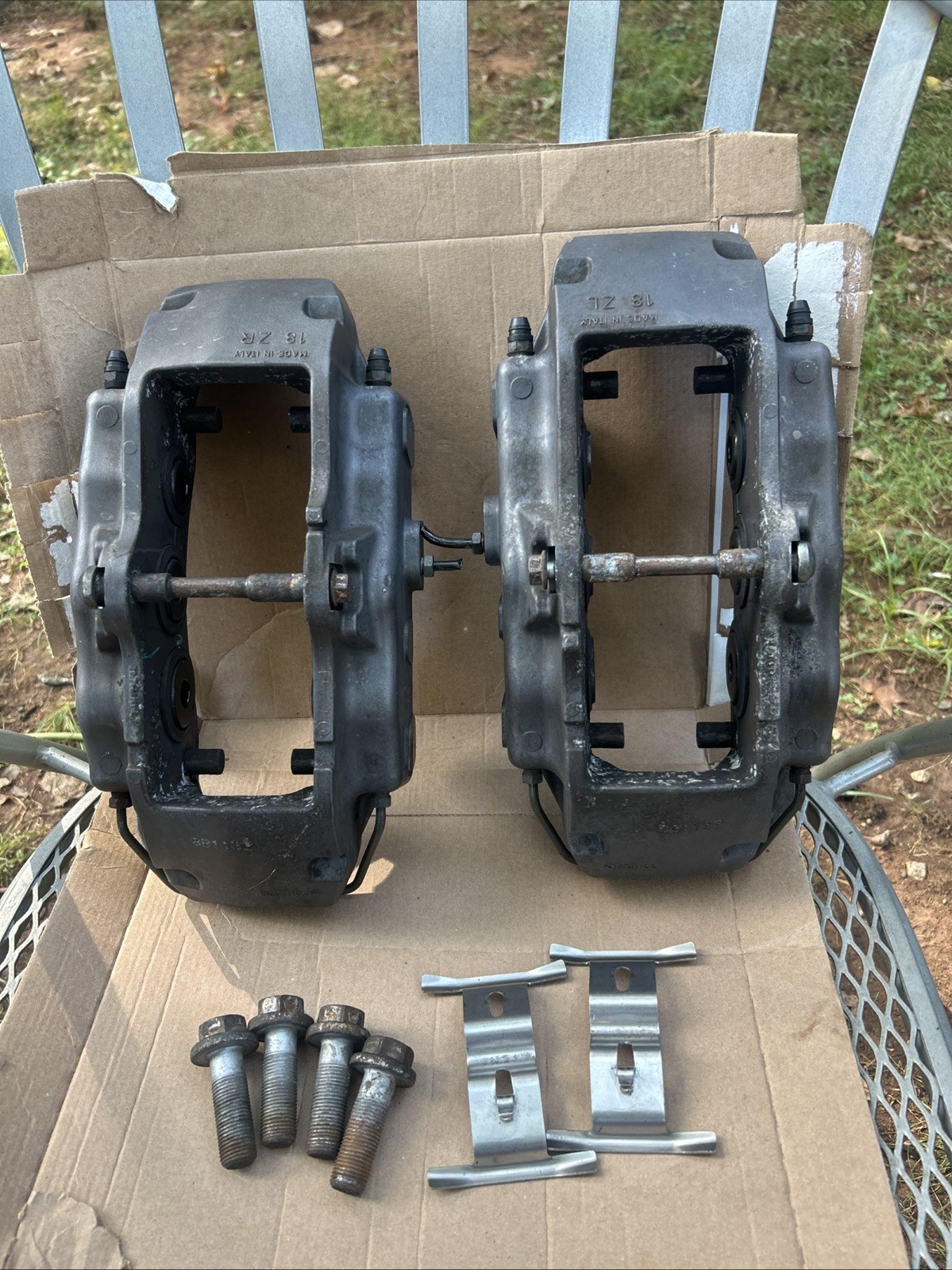 04-10 Porsche Cayenne VW Touareg Audi Q7 18Z Front Brake Brembo Caliper Set 04-10 Porsche Cayenne VW Touareg Audi Q7 18Z Front Brake Brembo Caliper Set