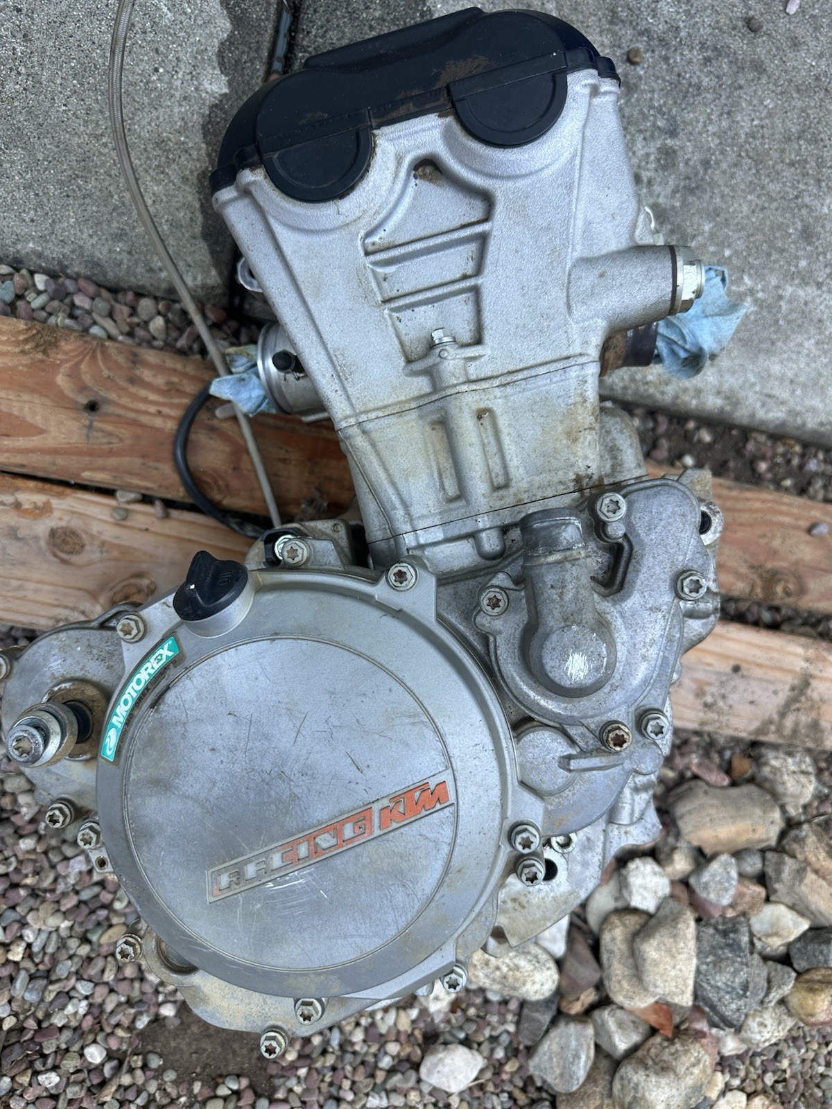 2013 KTM 350 EXC Complete Engine Motor. Also All The Wiring. See Photos 2013 KTM 350 EXC Complete Engine Motor. Also All The Wiring. See Photos