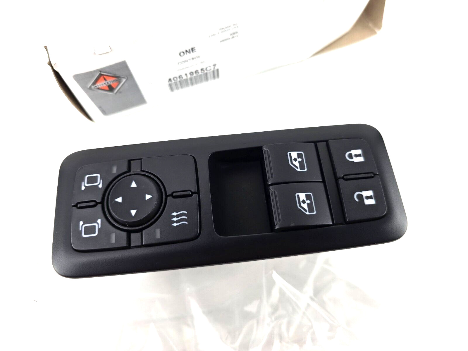 Genuine International 4061965C7 Driver Door Pod Window Mirror Control Switch