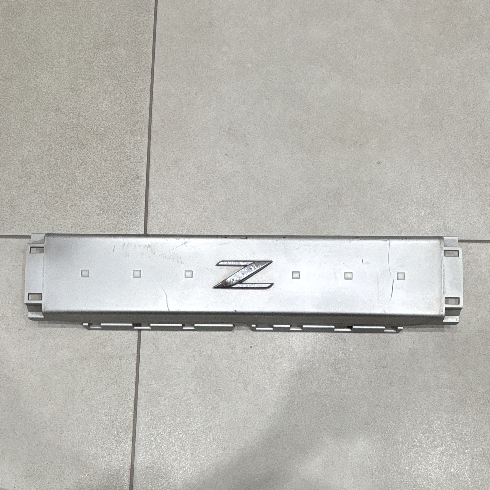 2003-2008 Nissan 350z Rear Upper Strut Bar Cover OEM 2003-2008 Nissan 350z Rear Upper Strut Bar Cover OEM