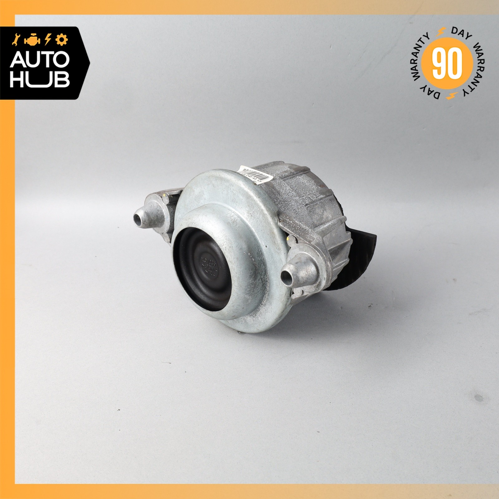 08-16 Mercedes W212 E350 C300 C350 Left or Right Engine Mount 2042404317 OEM 78k 08-16 Mercedes W212 E350 C300 C350 Left or Right Engine Mount 2042404317 OEM 78k