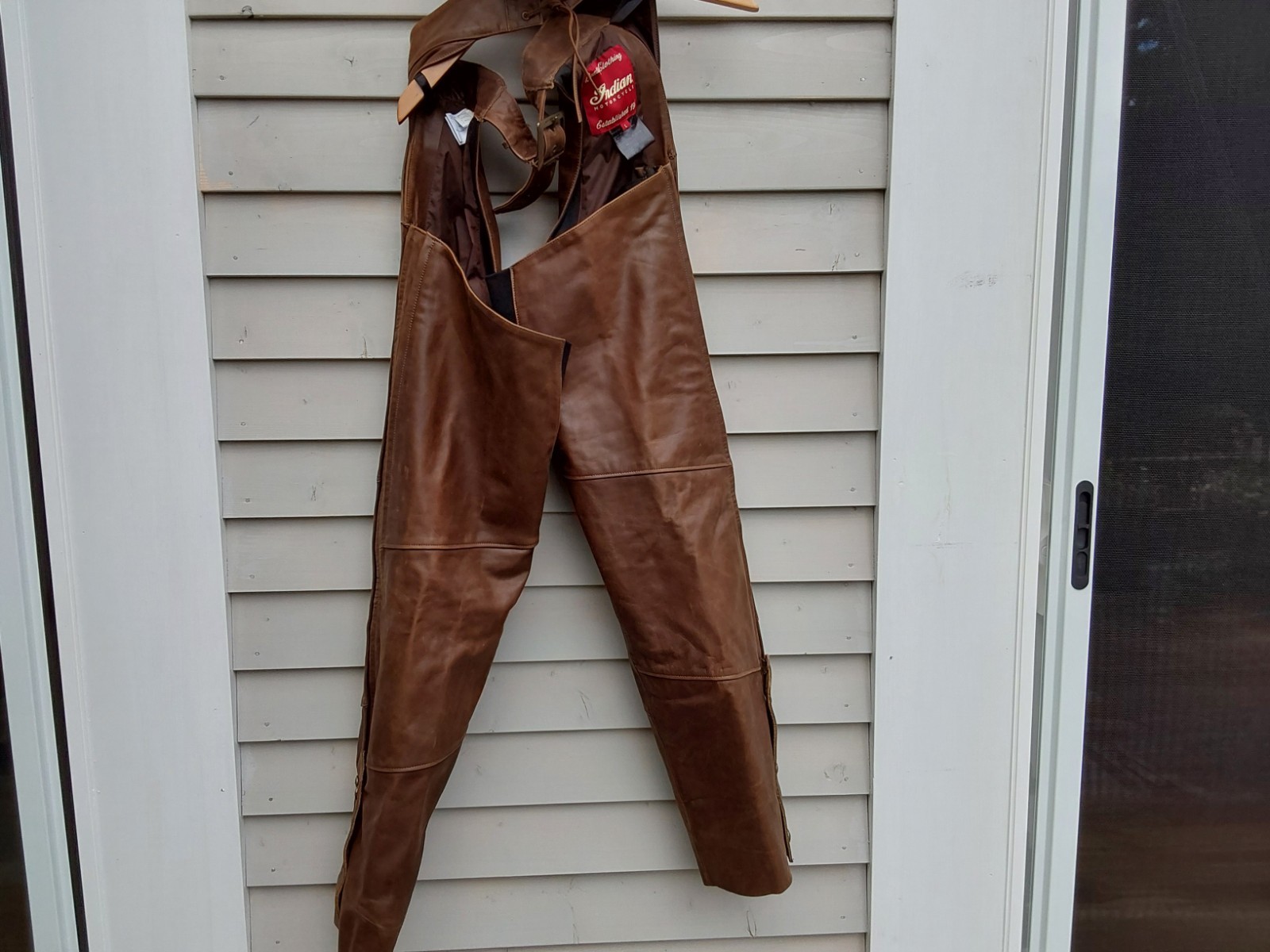 Genuine Indian Motorcycle  Leather Chaps Mens Large excellent