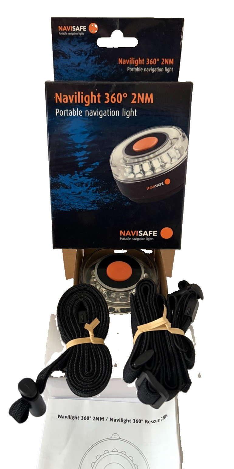 NaviSafe Navilight 360 2NM Marine Navigation Light NS001 Magnetic Base 