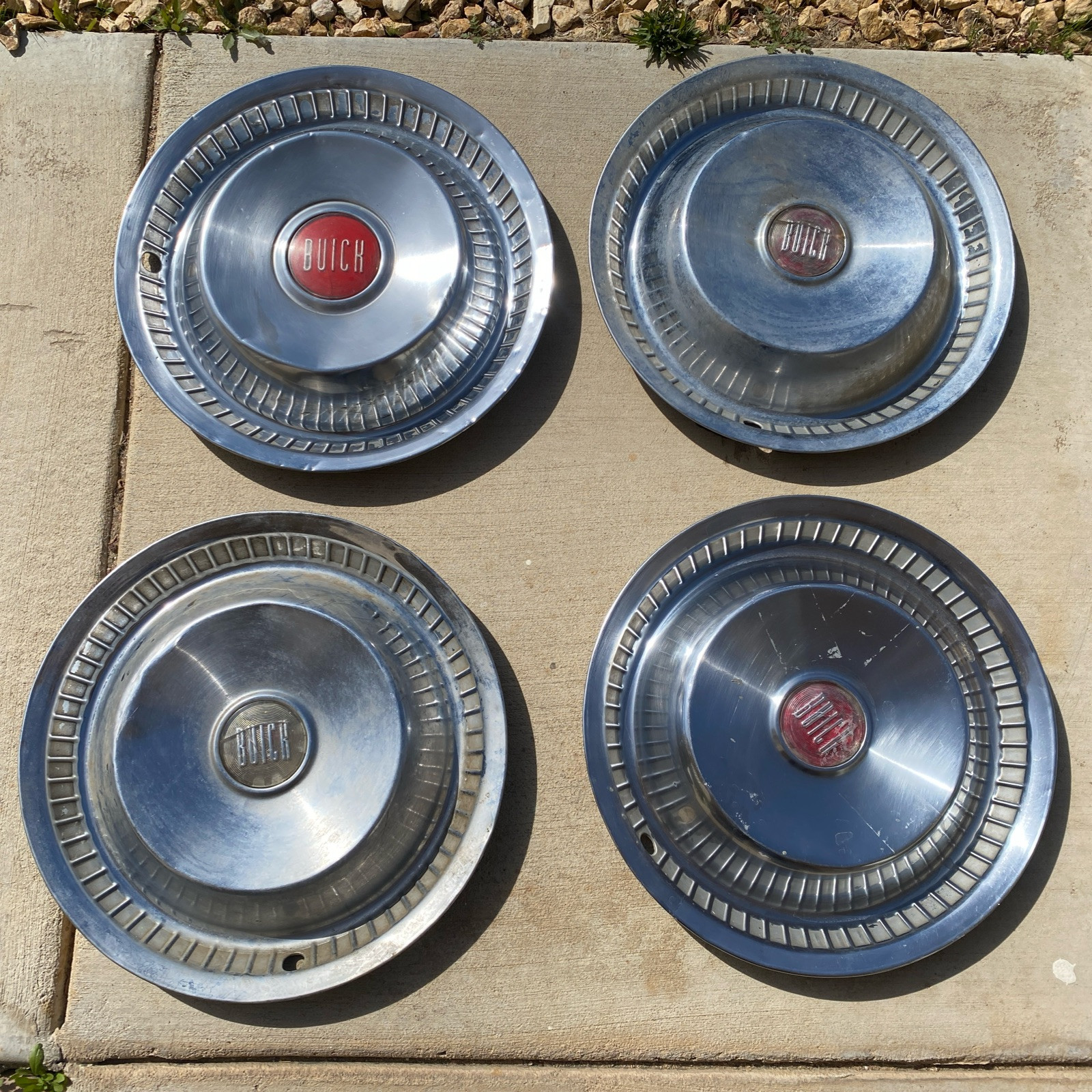 4 Vintage Mid-1950s Buick 15” Hubcaps Original 🛞