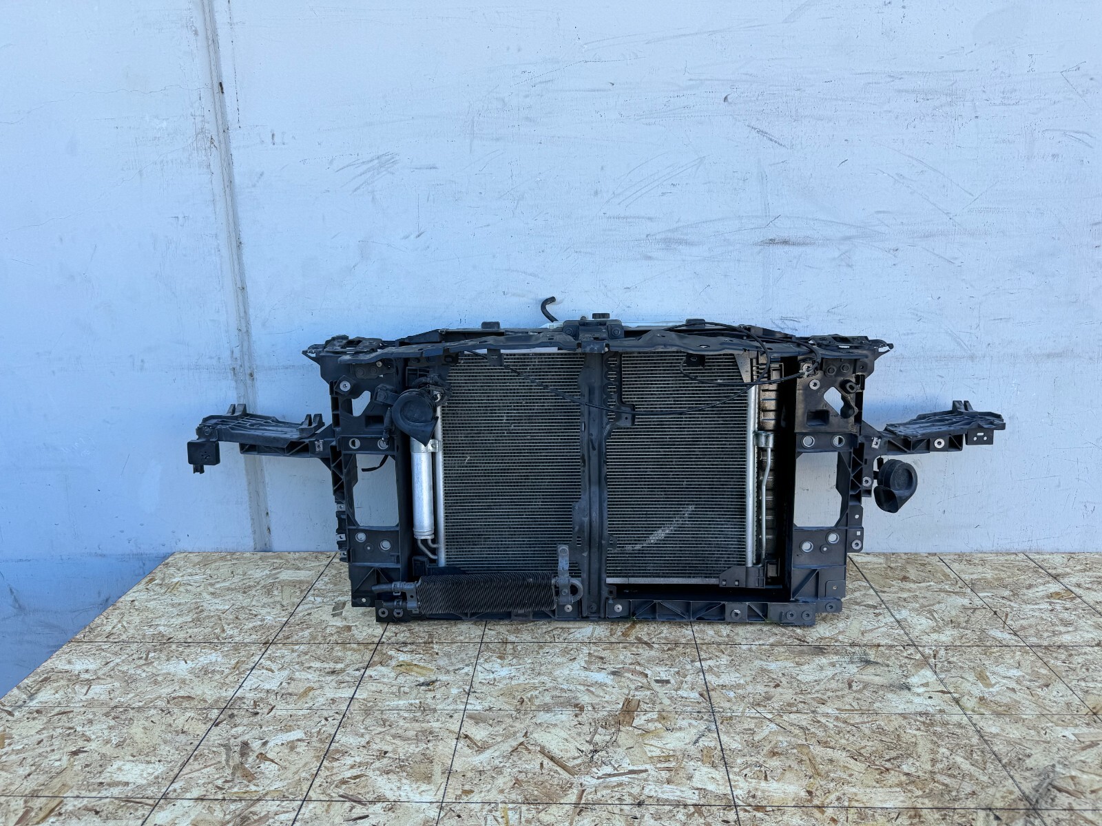 RADIATOR SUPPORT AC CONDENSER ENGINE FAN COOLER INFINITI M37 Q70 (2011-2019) OEM