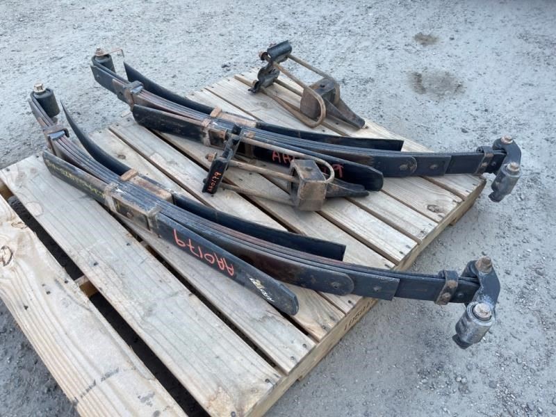 USED Pair 02 F250 Rear Leaf Springs CODE B Fits 02-04 FORD F250SD PICKUP Shipped