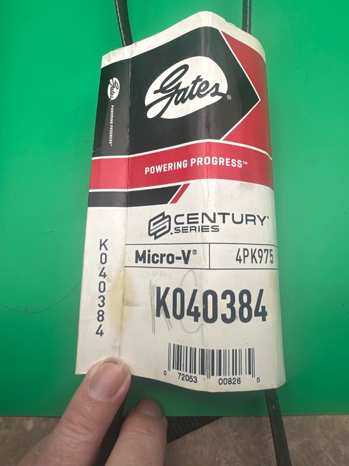 Gates Micro-V Belt 4PK975 Century Series K040384 Global OE Supplier Gates Micro-V Belt 4PK975 Century Series K040384 Global OE Supplier