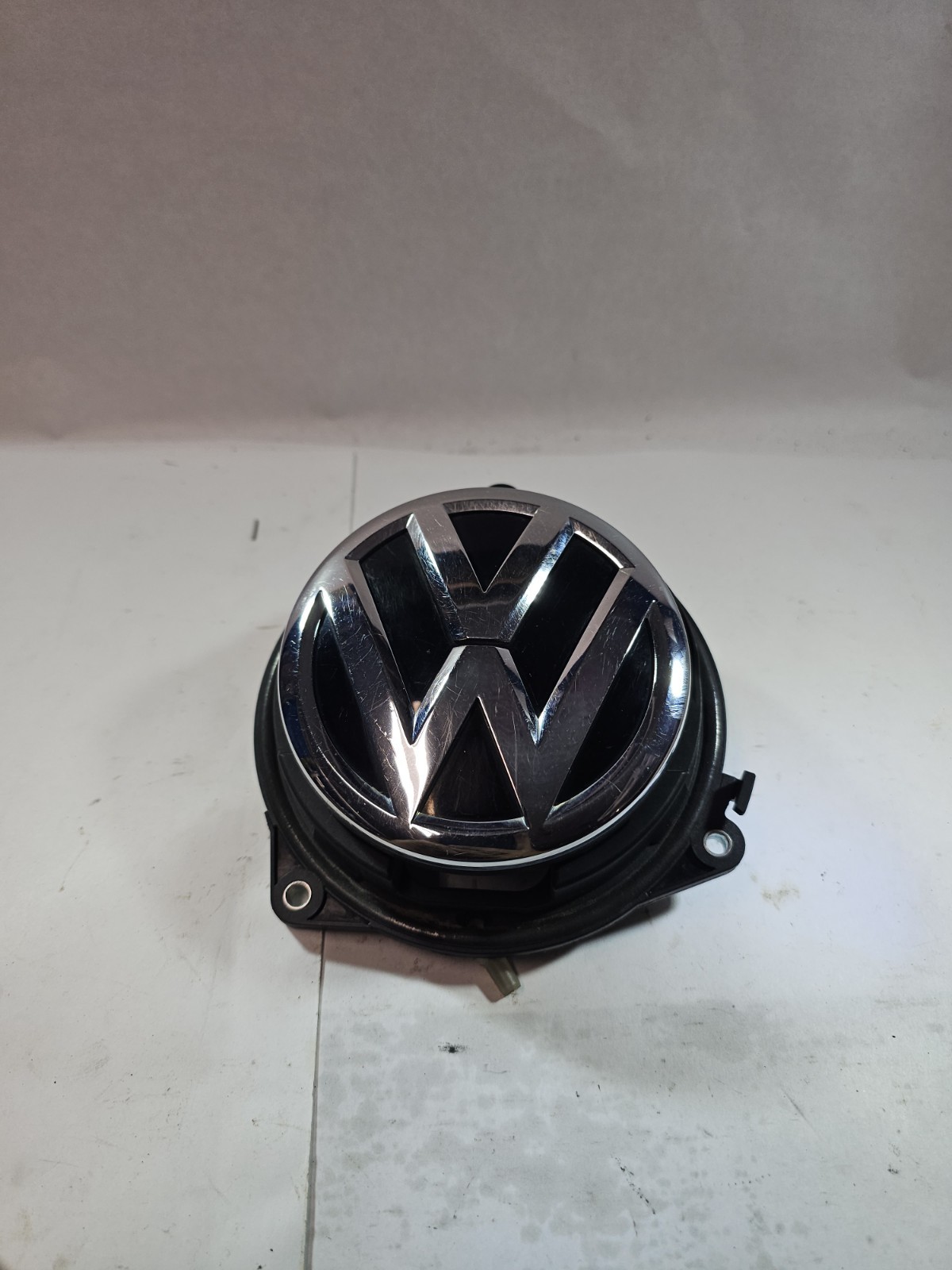 2012-2015 Volkswagen CC Rear Trunk Emblem Backup Camera OEM 827469B 2012-2015 Volkswagen CC Rear Trunk Emblem Backup Camera OEM 827469B