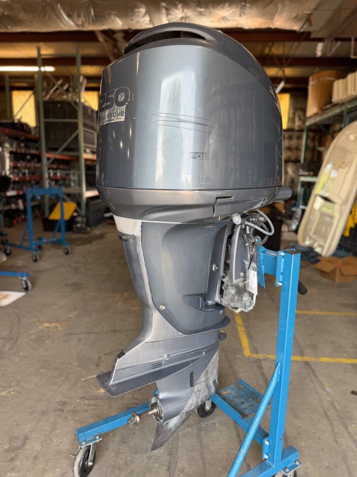 2007 Yamaha F250 250HP 4 Stroke Outboard Engine W/ 25\