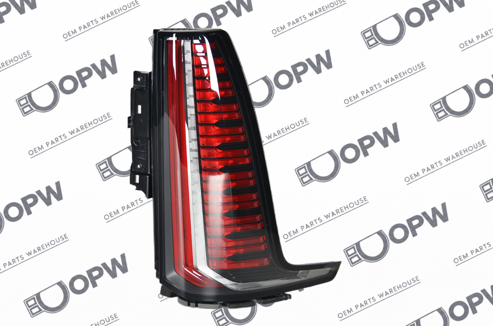 Perfect 2025-2027 Cadillac Escalade IQ LED Taillight Lamp Right Passenger OEM Perfect 2025-2027 Cadillac Escalade IQ LED Taillight Lamp Right Passenger OEM