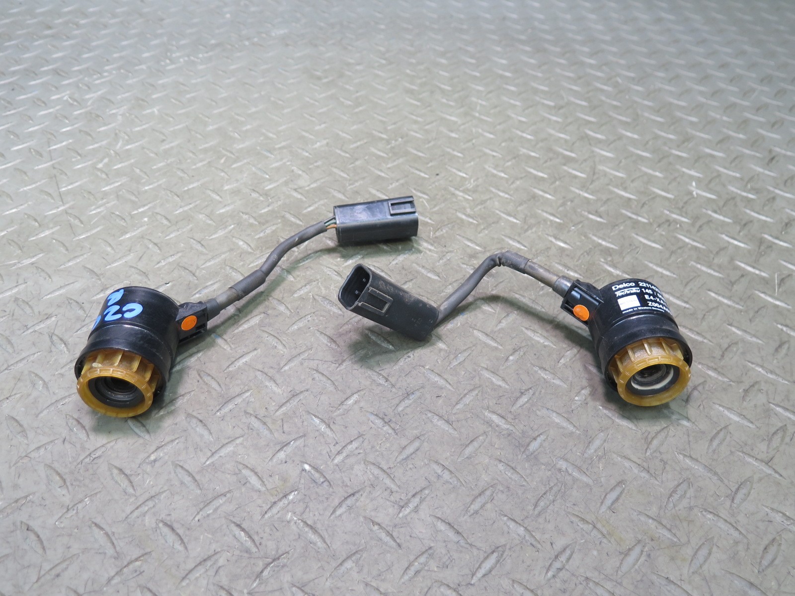 90-96 CHEVROLET CORVETTE C4 SET OF 2 REAR LEFT & RIGHT SHOCK ACTUATOR OEM
