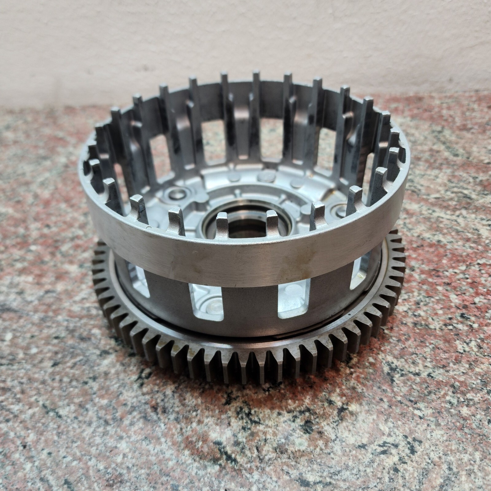 2015-2025 Yamaha YZF-R1 R1M MT-10 Clutch Basket Gear OEM 2CR-16150-00