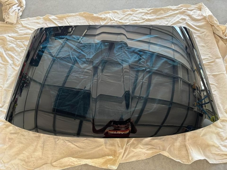 C6 Corvette Targa Top Roof GLASS LOCAL PICKUP CLEAR MINT CONDITION 2005-2013 OEM