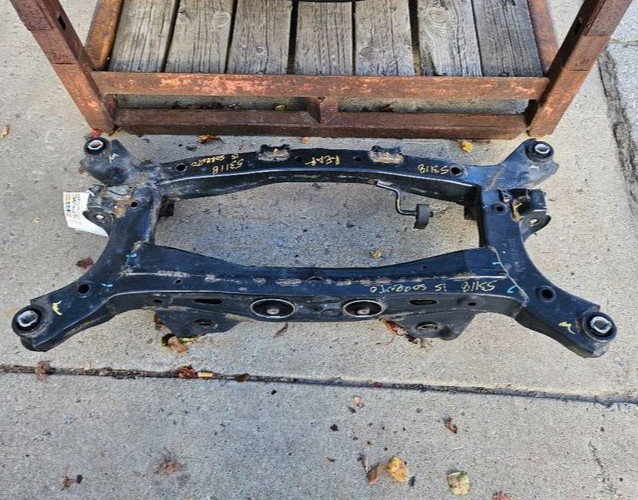 2014-15 Kia Sorento 2013-16 Santa Fe AWD Rear Subframe Crossmember OEM