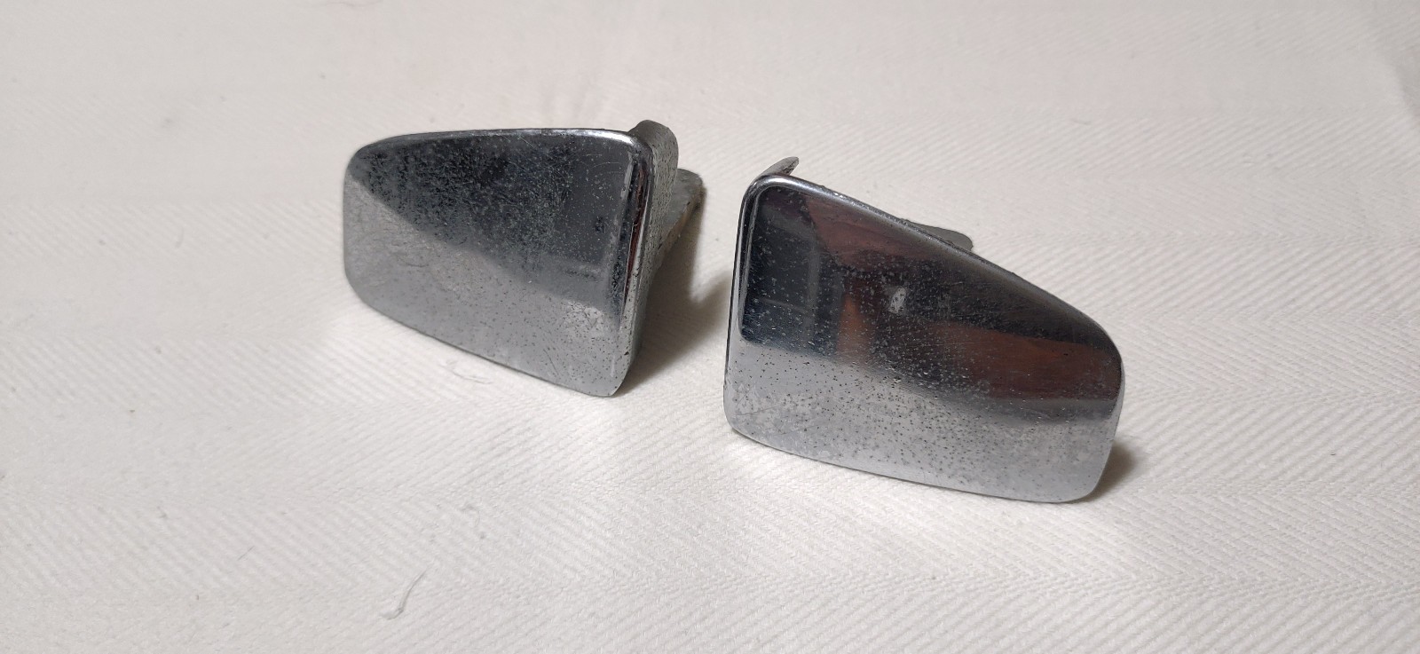 1975-1980 Dodge Ram / Ramcharger OEM Interior Door Handles D100 D200 Truck 72-80 1975-1980 Dodge Ram / Ramcharger OEM Interior Door Handles D100 D200 Truck 72-80