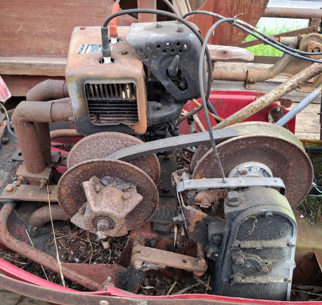 Vintage Wheel Horse Safari 399 Snowmobile Kohler Engine, Model K 340-2T