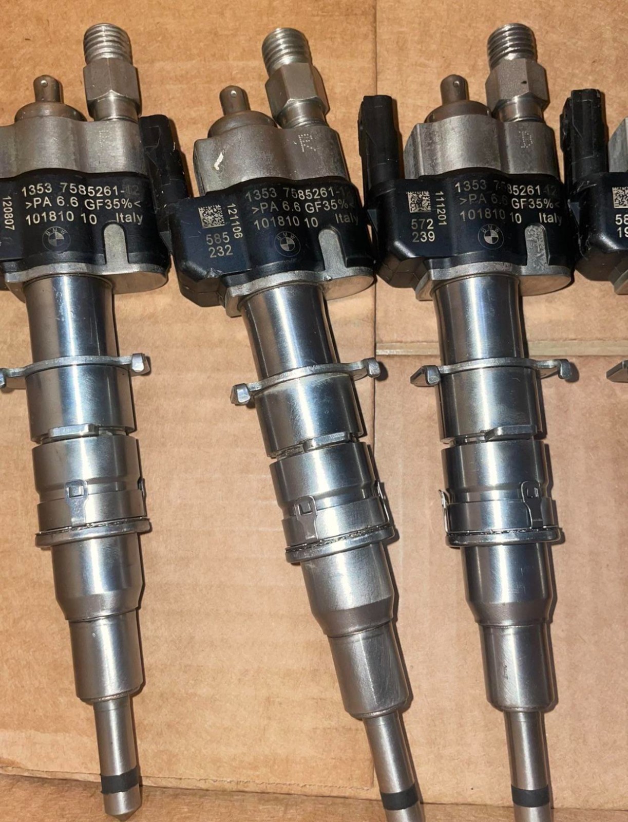 BMW Index 12 injetors N54 engine 6pc BMW Index 12 injetors N54 engine 6pc