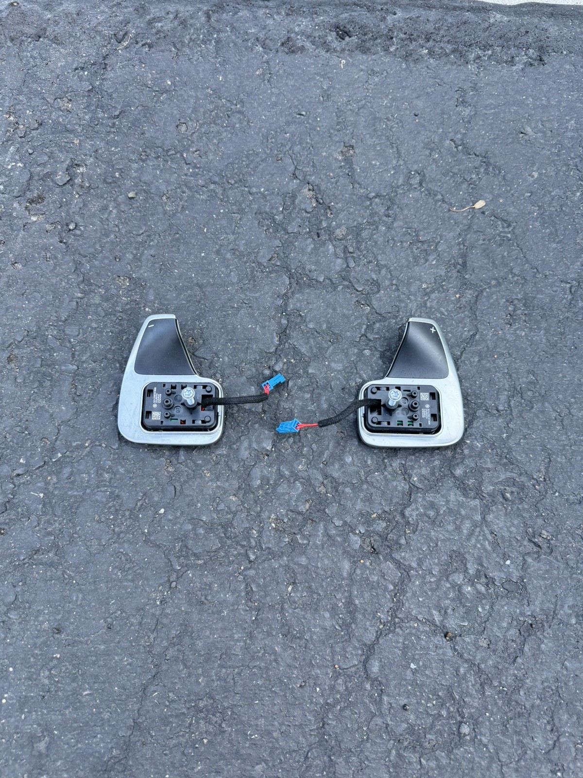 13-15 BMW 328i 335i F30 M SPORT STEERING WHEEL SHIFT PADDLE SHIFTERS #A0.06 13-15 BMW 328i 335i F30 M SPORT STEERING WHEEL SHIFT PADDLE SHIFTERS #A0.06
