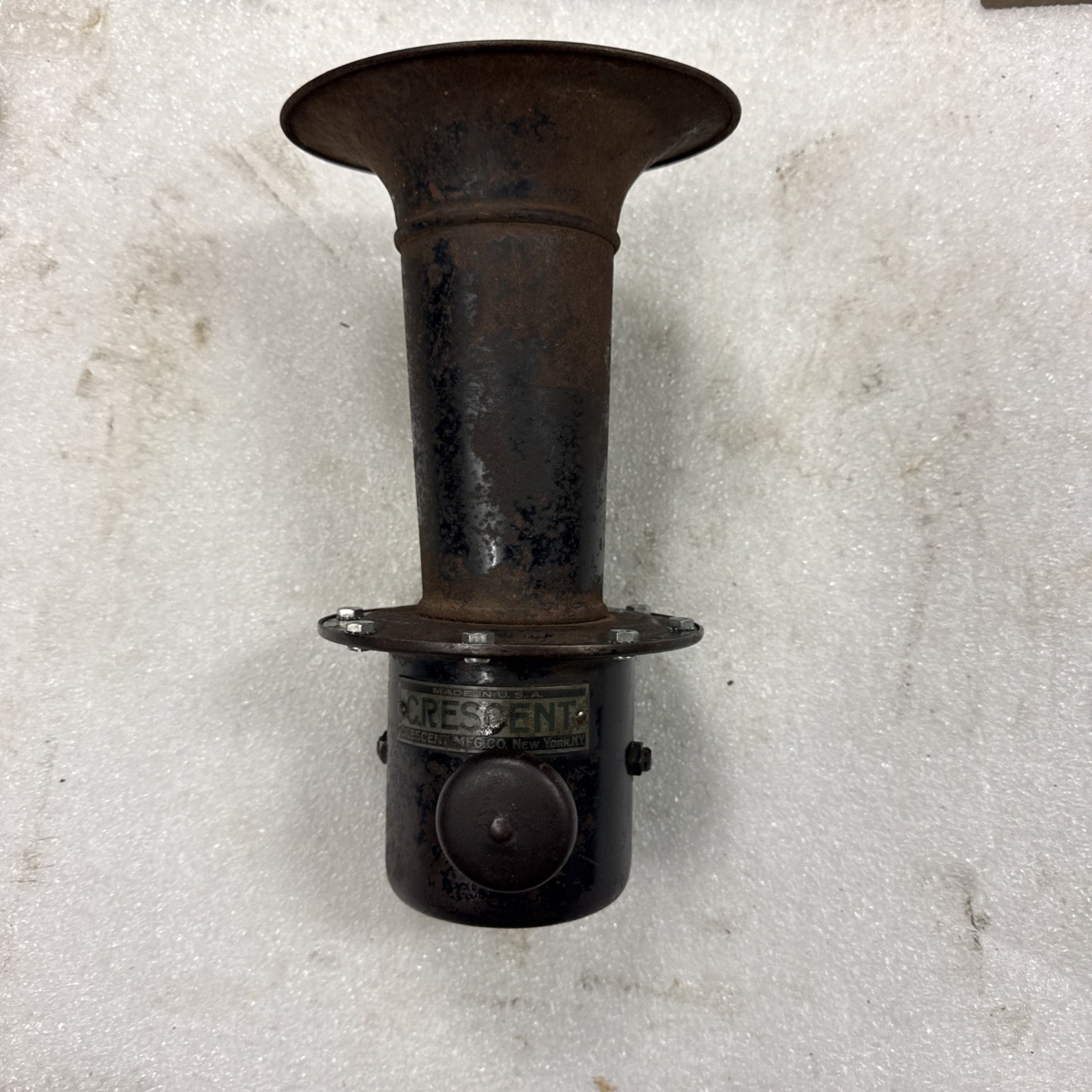 Vintage CRESCENT 1920s HORN WORKS Push-button Klaxon-style MODEL A T Vintage CRESCENT 1920s HORN WORKS Push-button Klaxon-style MODEL A T