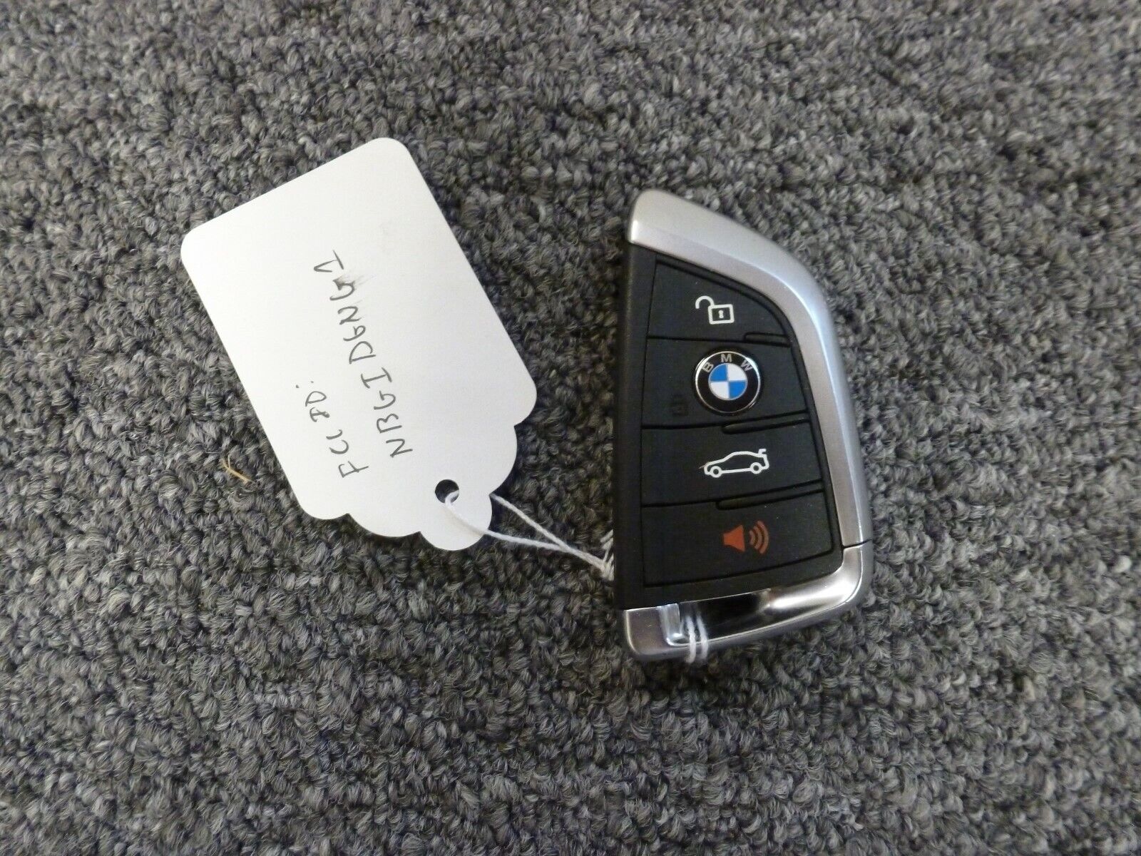 2017-2018 BMW X1 Smart Key Fob Keyless Entry Remote OEM sDrive28i xDrive28i