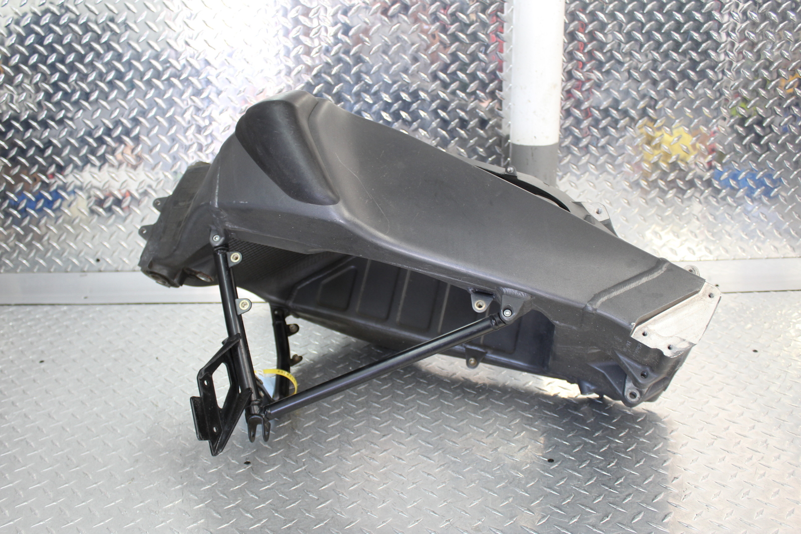 2006 BUELL ULYSSES XB12X FRAME CHASSIS (C) CLEAN TITTLE 0 NON ACT MILES