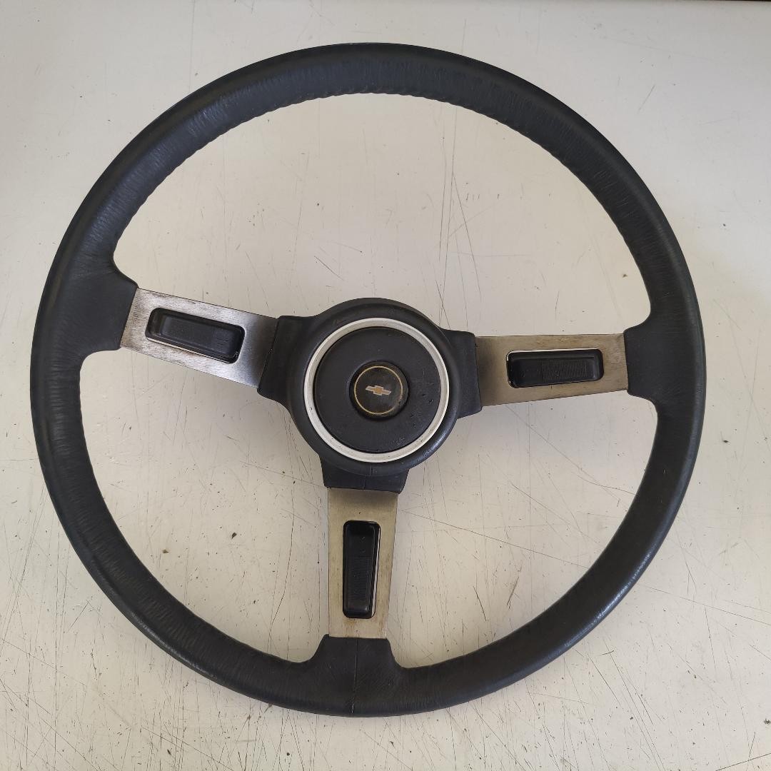 1981 1982 81 82 Chevy LUV Mikado Pickup FACTORY 3 Spoke Steering Wheel 1981 1982 81 82 Chevy LUV Mikado Pickup FACTORY 3 Spoke Steering Wheel