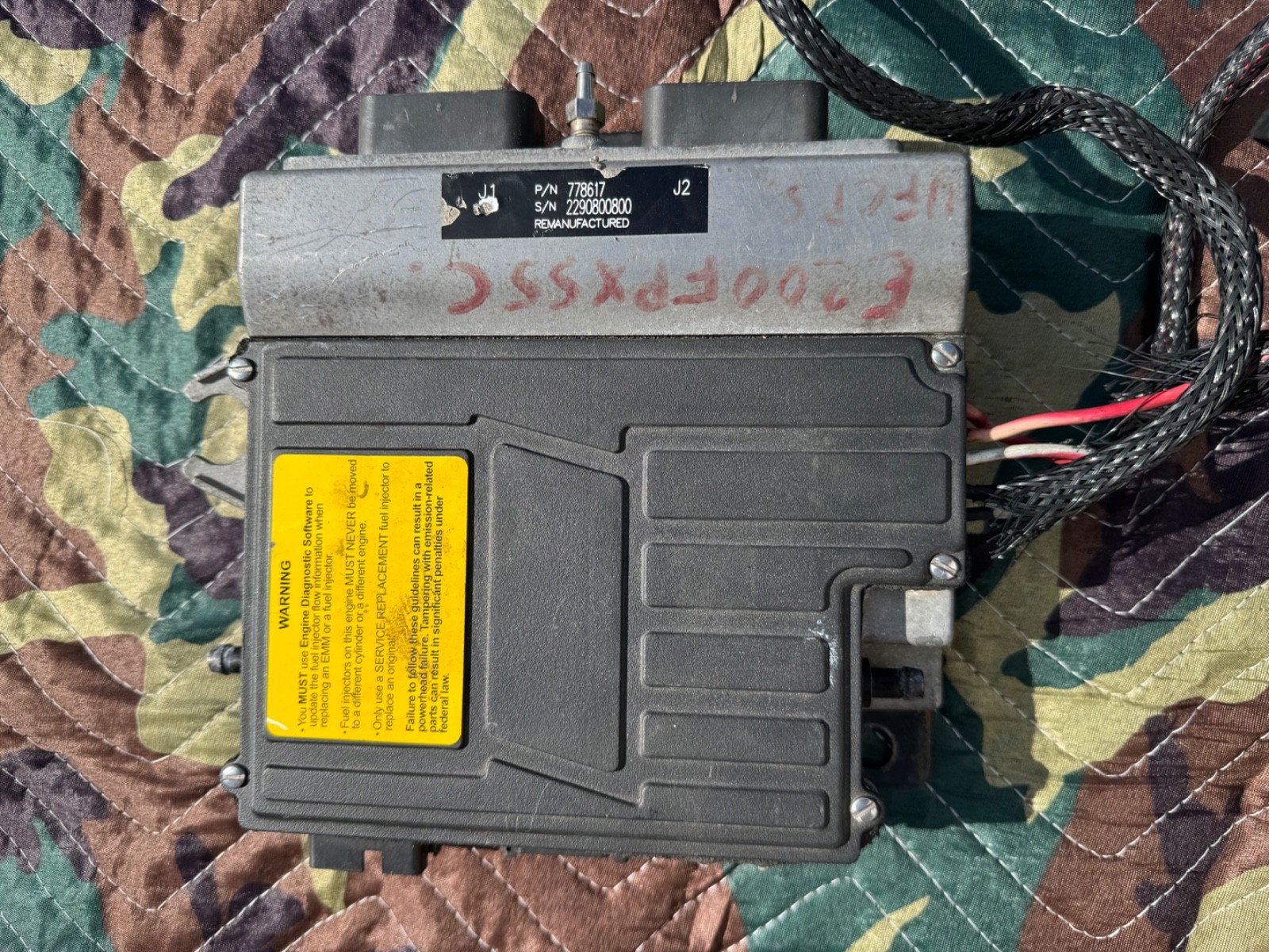 Evinrude Ficht 200hp 2 Stroke Outboard EMM With Label