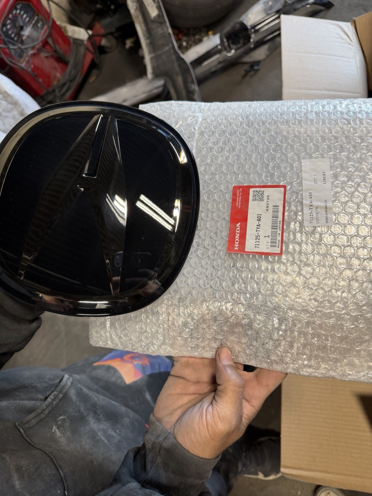 OEM 2022-2026 Acura MDX Radar Cover OEM 2022-2026 Acura MDX Radar Cover