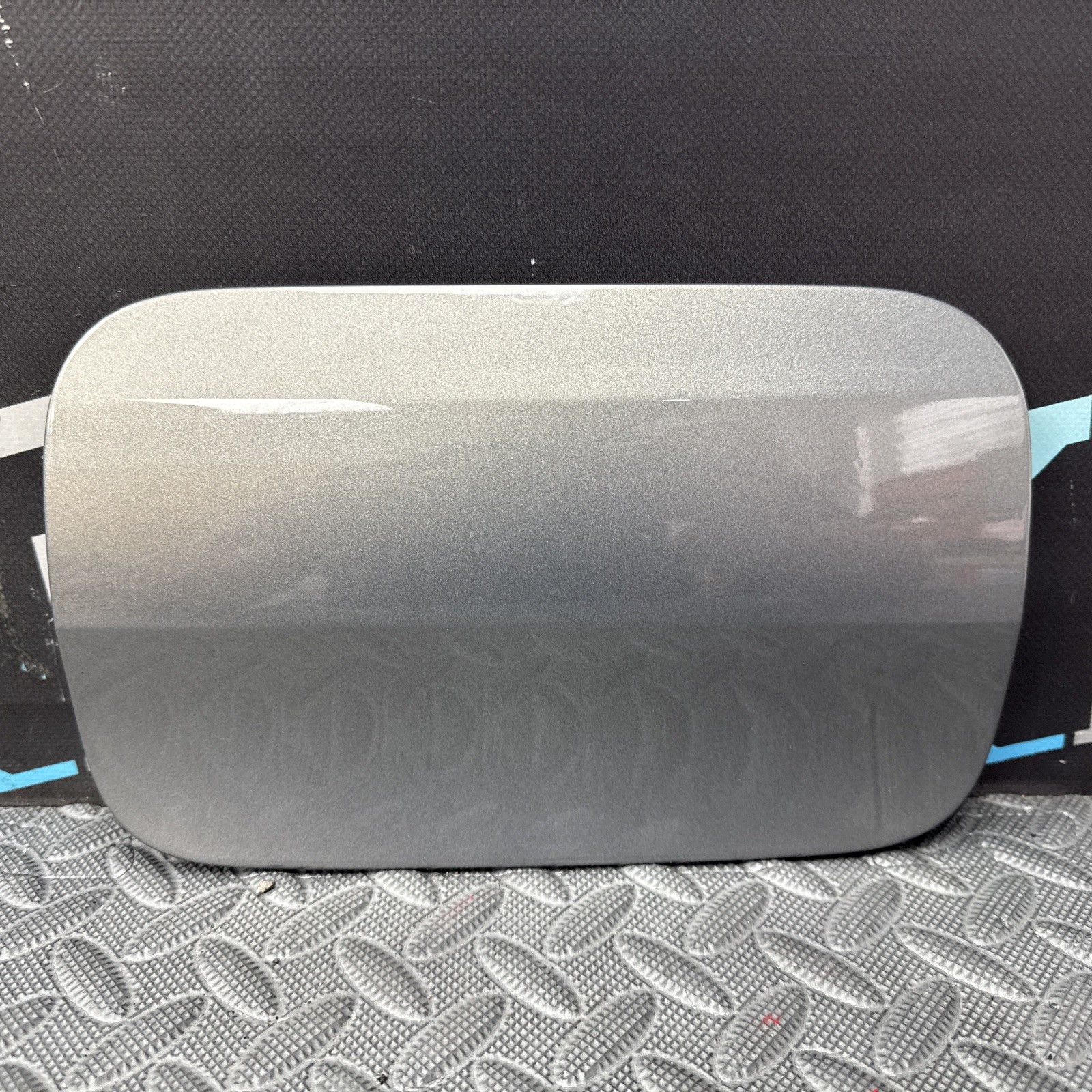 BMW M3 G80 Fuel Tank Door Cover Cap Lid 7433430 2021-2026