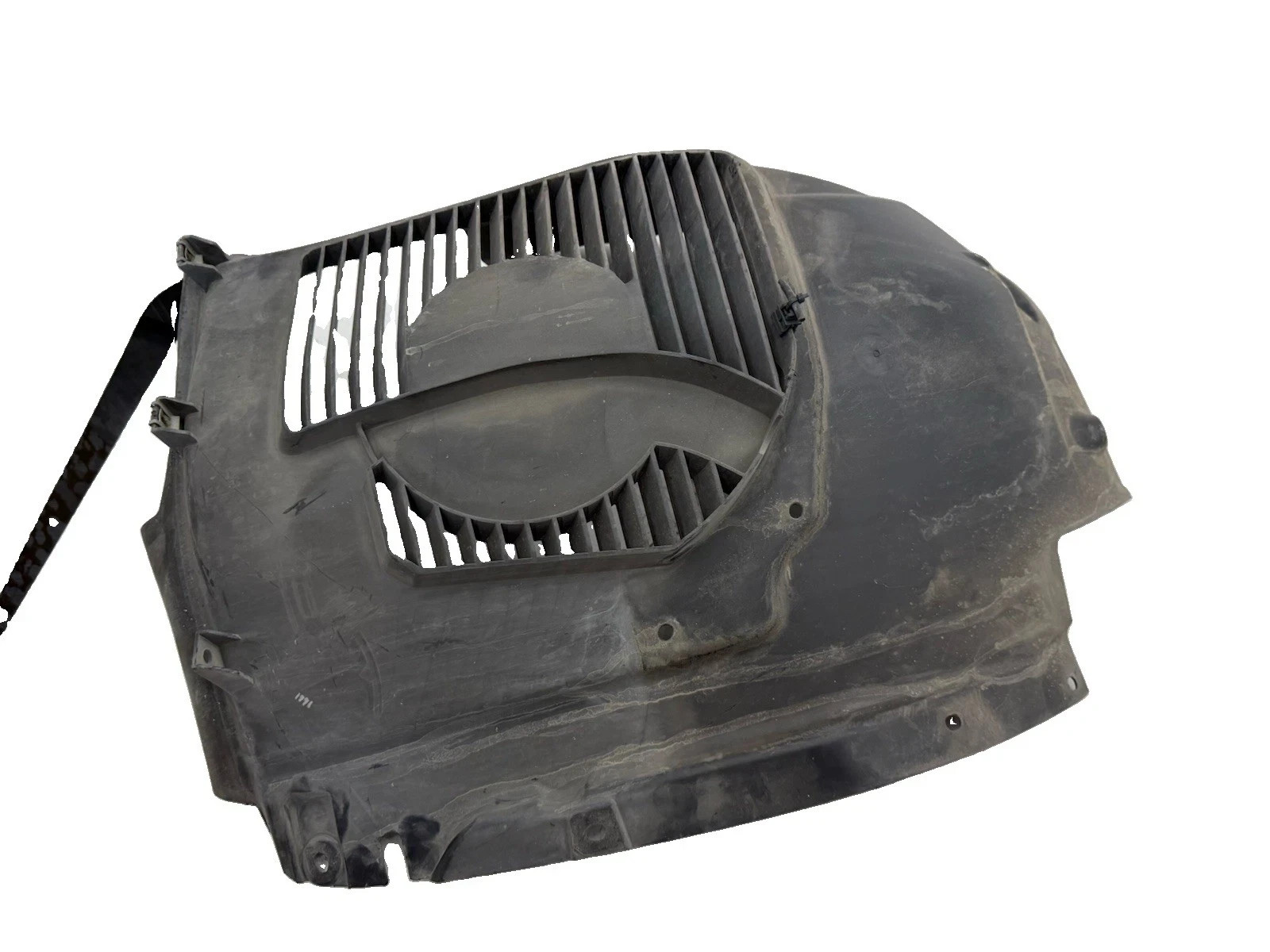 12-20 Model S Front Left Wheelhouse Fender Liner Splash Shield 1016285-00-A 12-20 Model S Front Left Wheelhouse Fender Liner Splash Shield 1016285-00-A