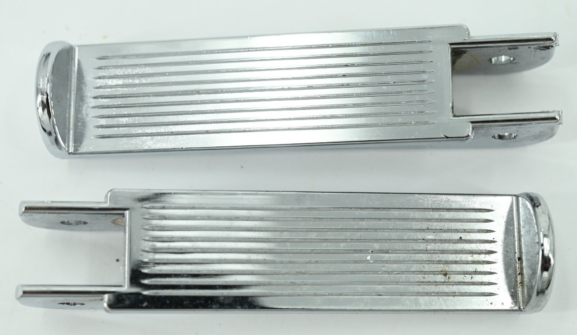 (2) NOS TCME Foot Peg Ribbed Chrome Harley Davidson Chopper Sportster Shovelhead