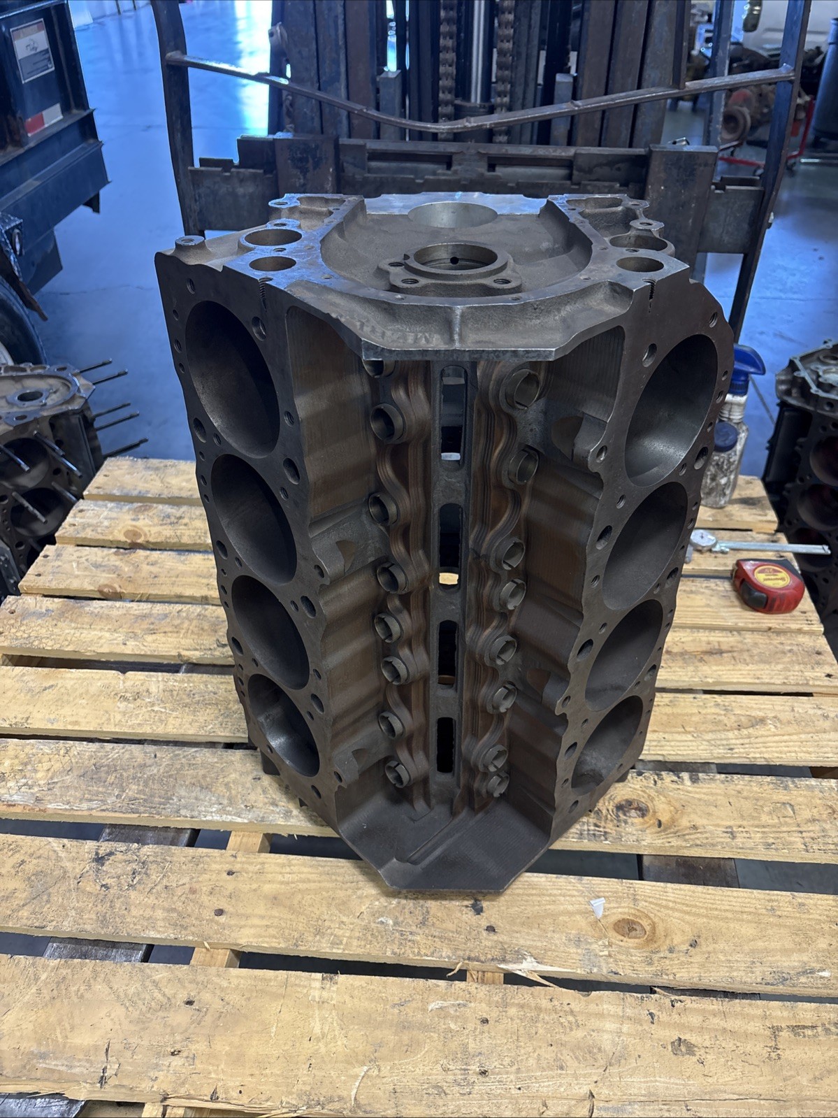 Used Merlin 3 Engine Block Big Block Chevy Pro Stock NHRA Drag Racing BBC World Used Merlin 3 Engine Block Big Block Chevy Pro Stock NHRA Drag Racing BBC World