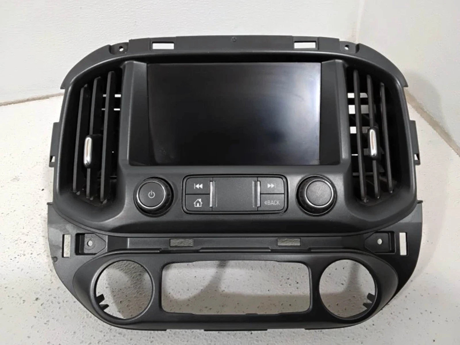 2018-2022 Chevrolet Colorado OEM Radio Infotainment 8\