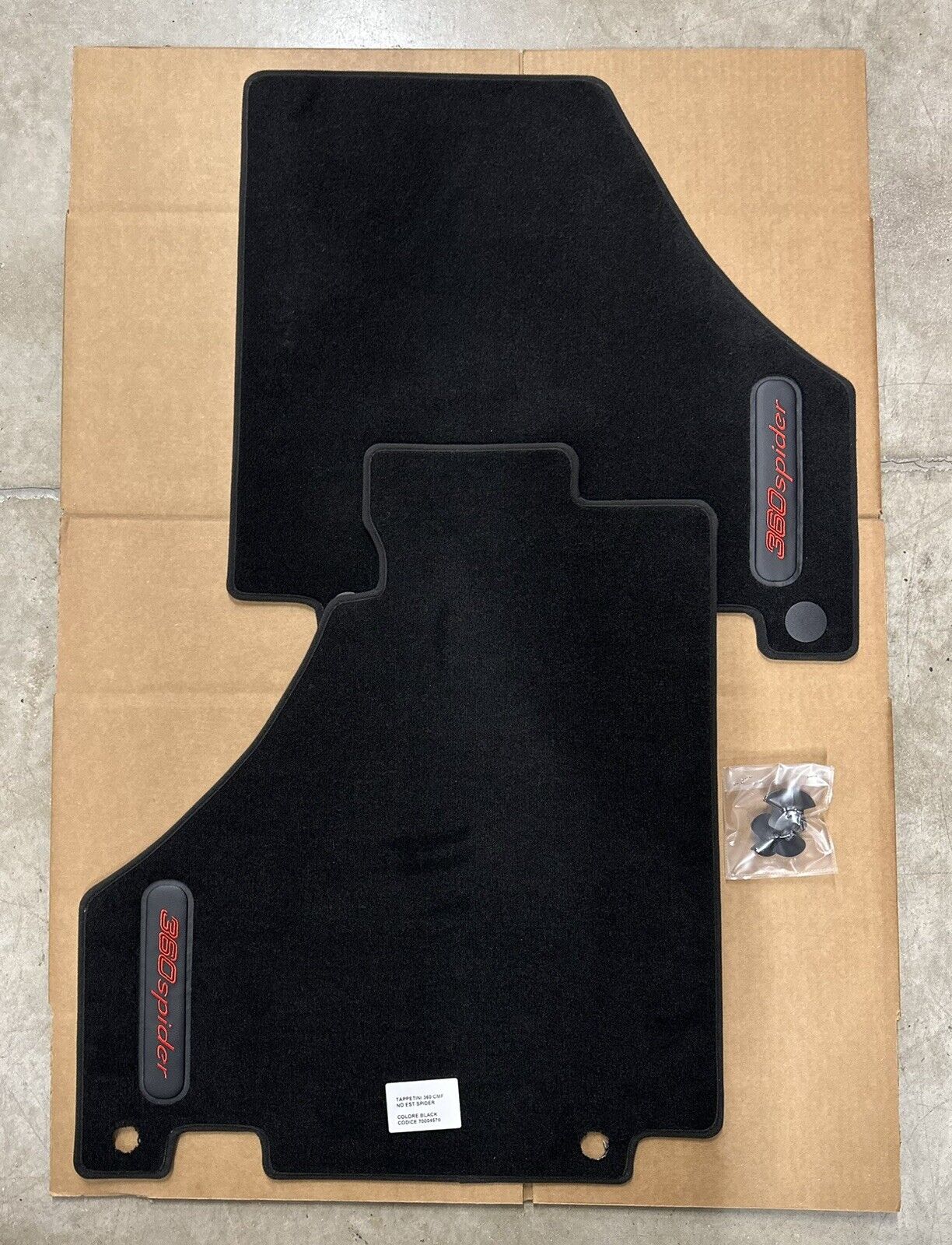 New: Ferrari 360 Spider Floor Mats Kit # 70004570