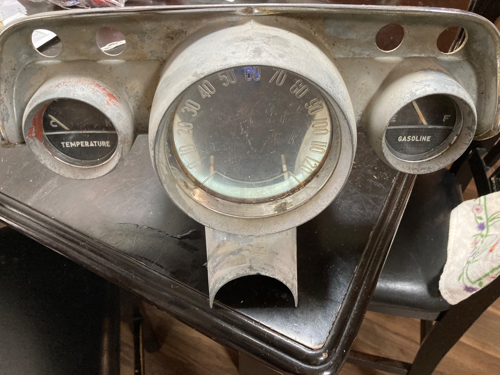 1957 Chevrolet Bel Air Instrument Cluster Speedometer 1957 Chevrolet Bel Air Instrument Cluster Speedometer