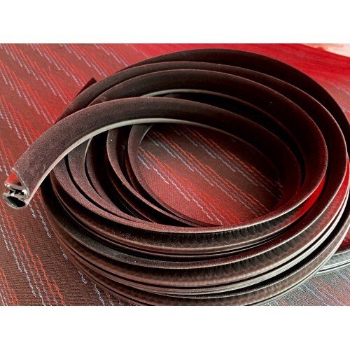 BMW E34 Door Rubber Seals 4 Pieces set NEW Flocked velvet rubber