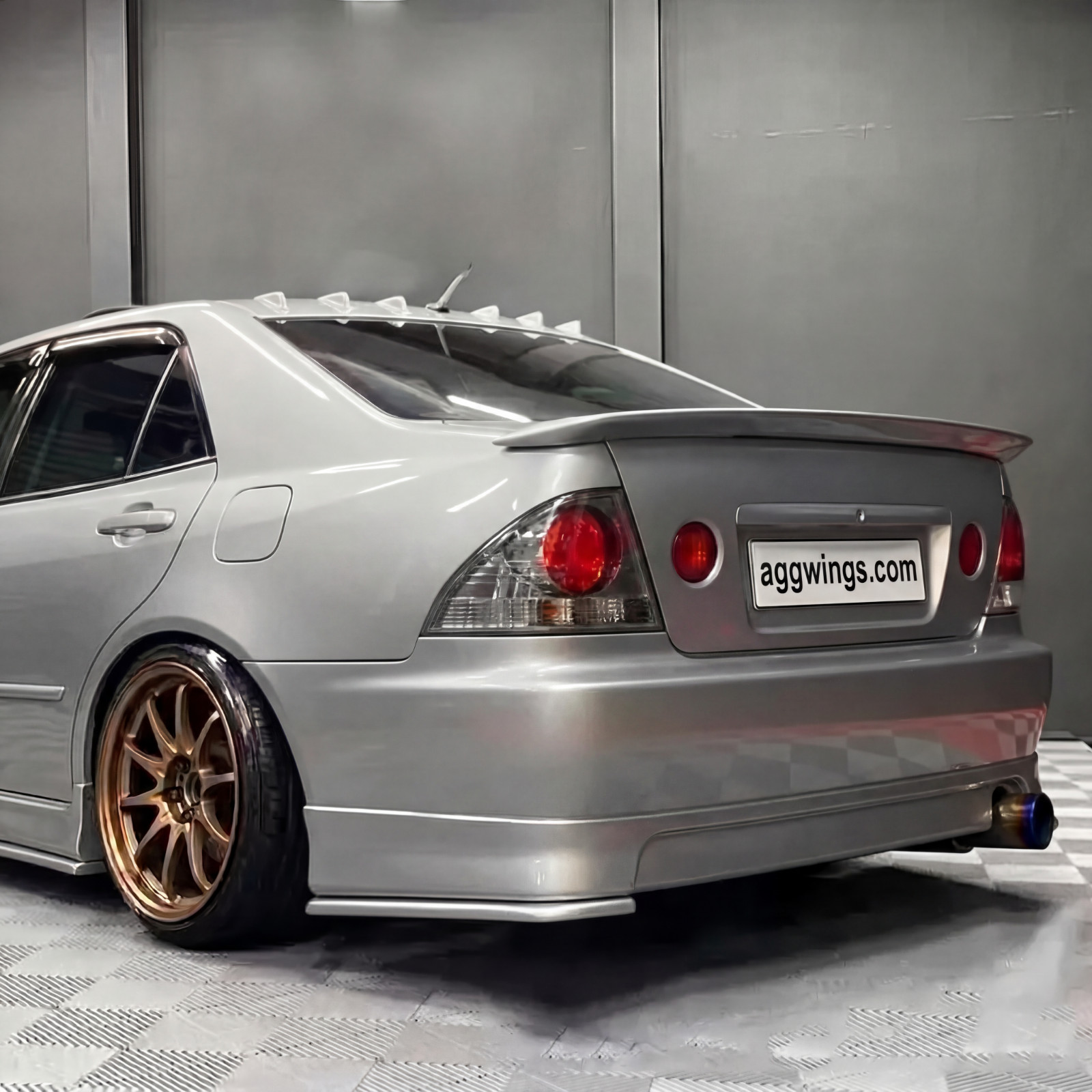 1998-2005 for IS200 IS300 Altezza Rear Wing Spoiler | TR glossy silver 1C0 1998-2005 for IS200 IS300 Altezza Rear Wing Spoiler | TR glossy silver 1C0