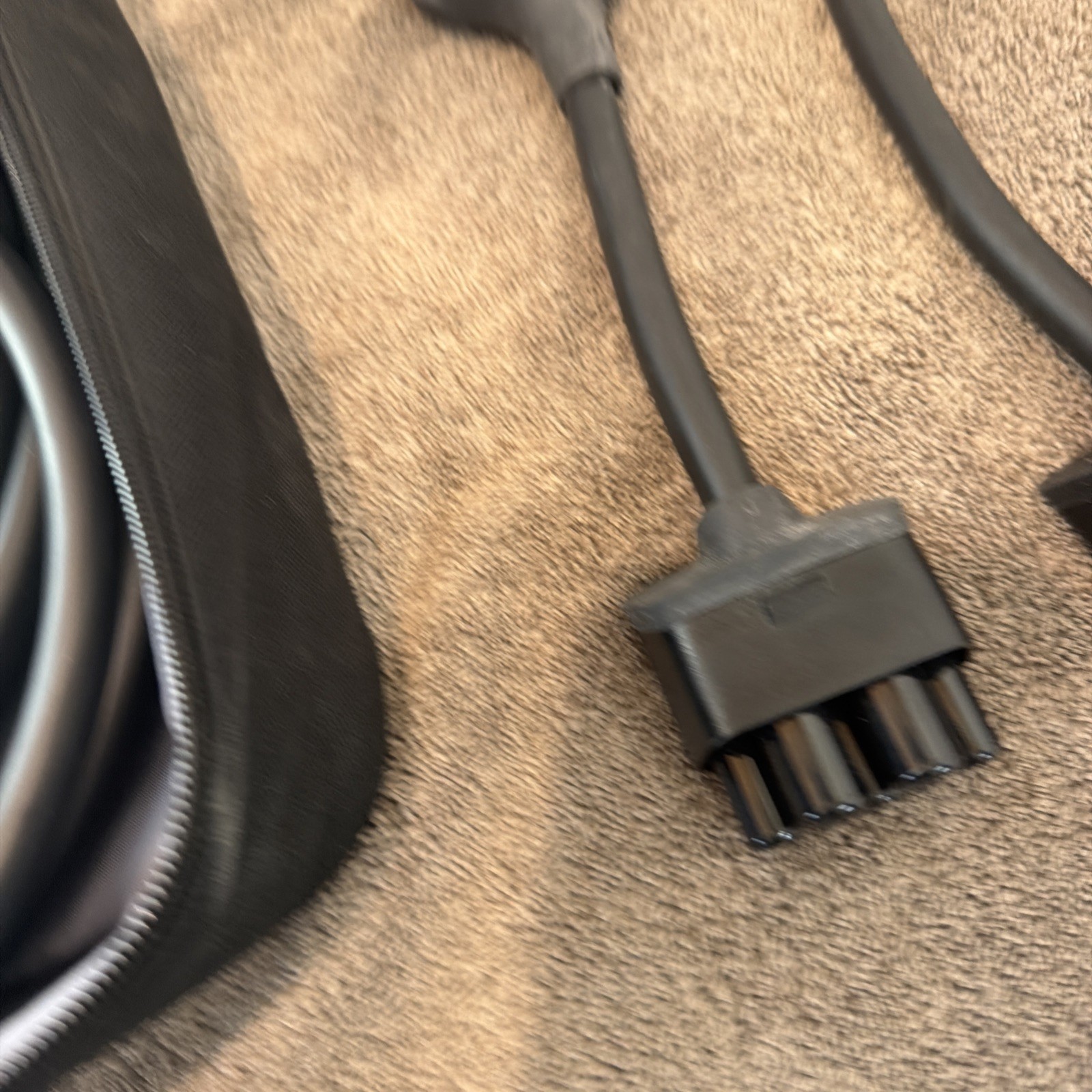 Tesla Model S 3 X Y OEM UMC Mobile Charger Gen 2 NEMA 14-50, 5-15, Bag J1772 All