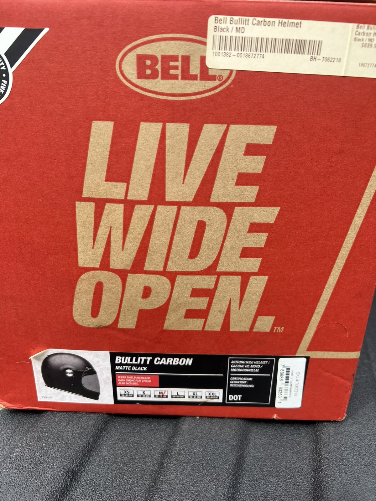 Bell Bullitt Carbon Motorcycle Helmet in Black size Medium w/ Bluetooth Speakers Bell Bullitt Carbon Motorcycle Helmet in Black size Medium w/ Bluetooth Speakers