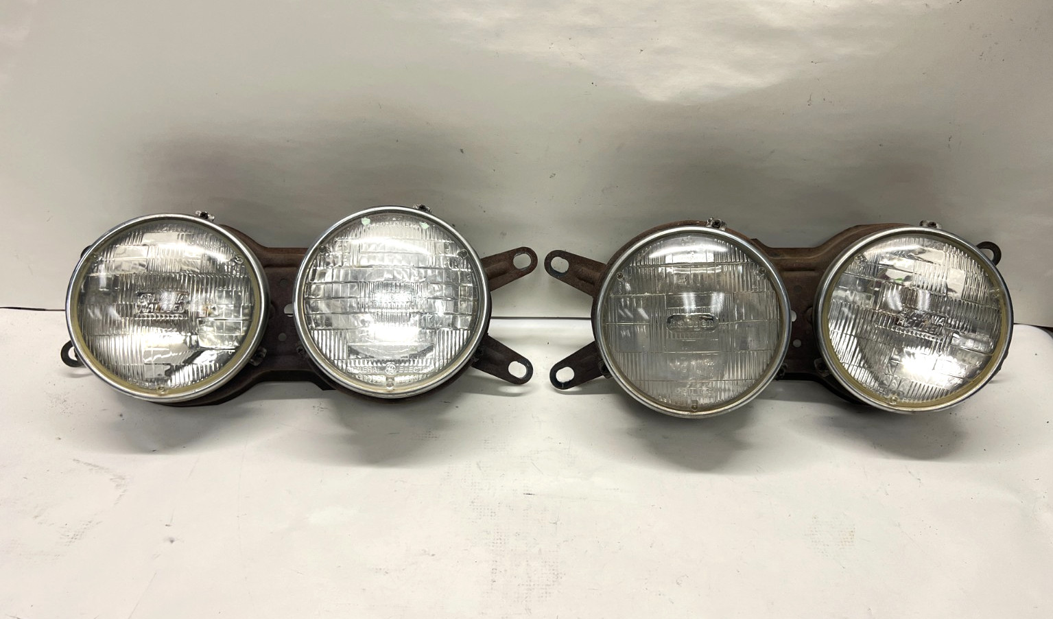 BMW E28 US Headlights Pair BMW E28 US Headlights Pair