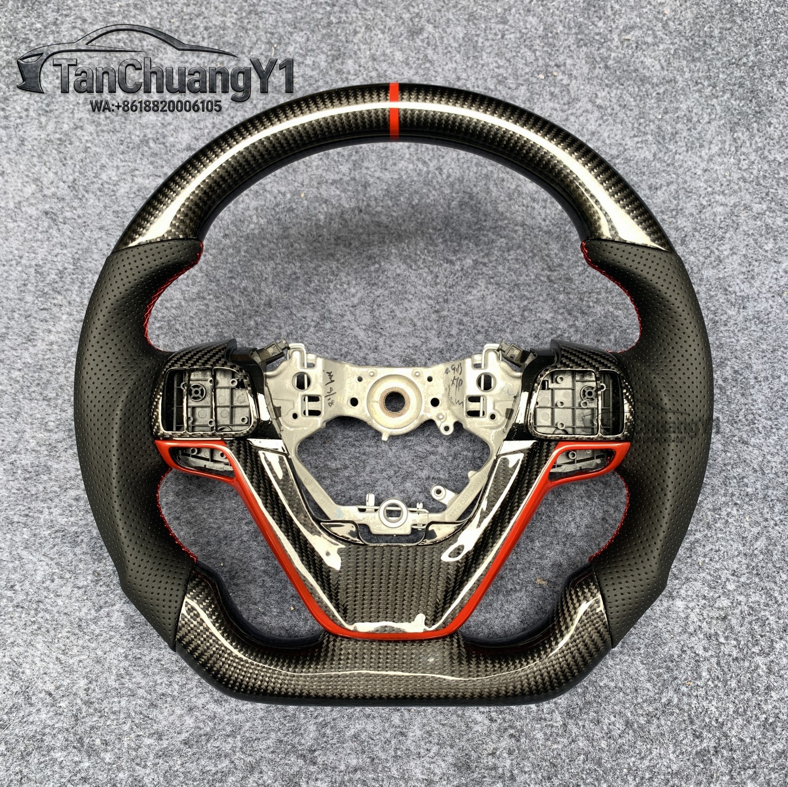 TanChuangY1 Carbon Fiber Steering Wheel For Toyota Highlander Sienna 2015-2021