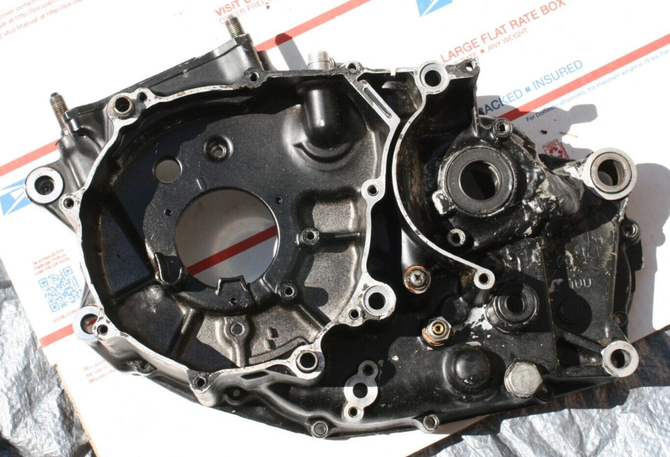 1986-2000 YAMAHA XT350 OEM ENGINE CASE W/BOLTS # VIN 5Y1-001986 1986-2000 YAMAHA XT350 OEM ENGINE CASE W/BOLTS # VIN 5Y1-001986