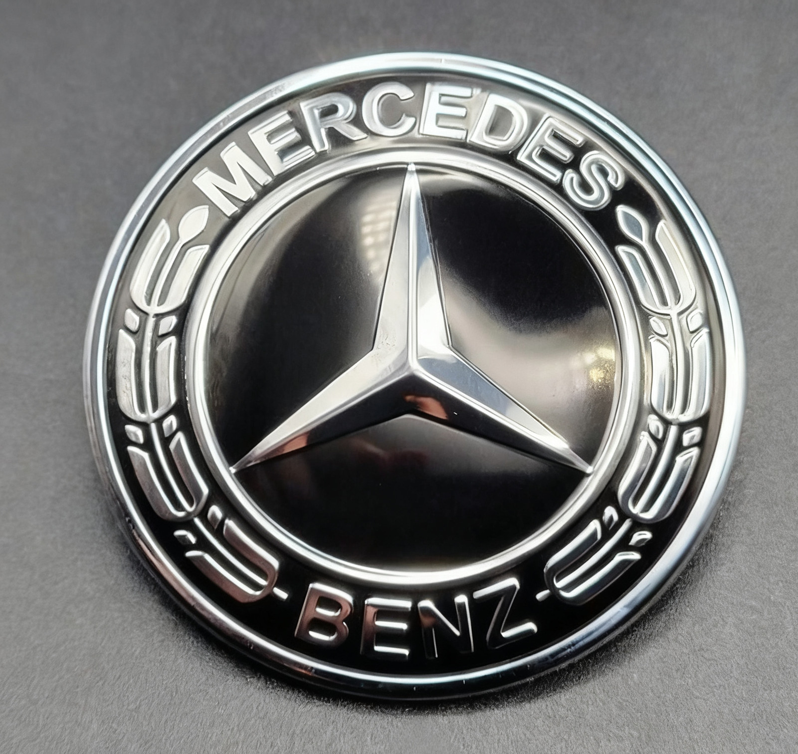 ✅️Front Hood Emblem Classic Flat Laurel Wreath decal Badge Fit For Mercedes Benz