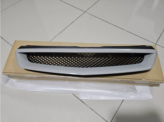 Honda Civic Type R EK9 S04 SO4 EK4 EM1 JDM Front Mesh Grille Genuine 99-00 (NeW)