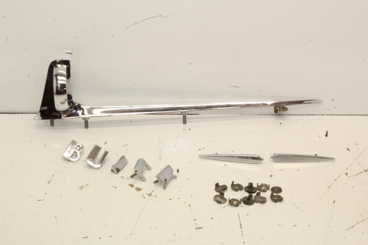 Vintage 1957 Buick Sight Hood Ornament & Letters Roadmaster