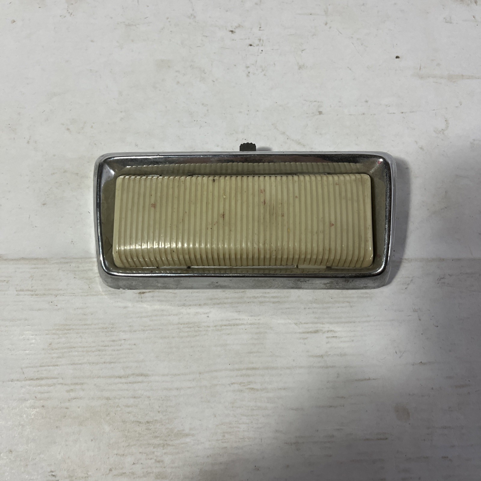 Vintage 1954-1956 Ford Interior Dome Light Assembly FDA-13787-C Vintage 1954-1956 Ford Interior Dome Light Assembly FDA-13787-C