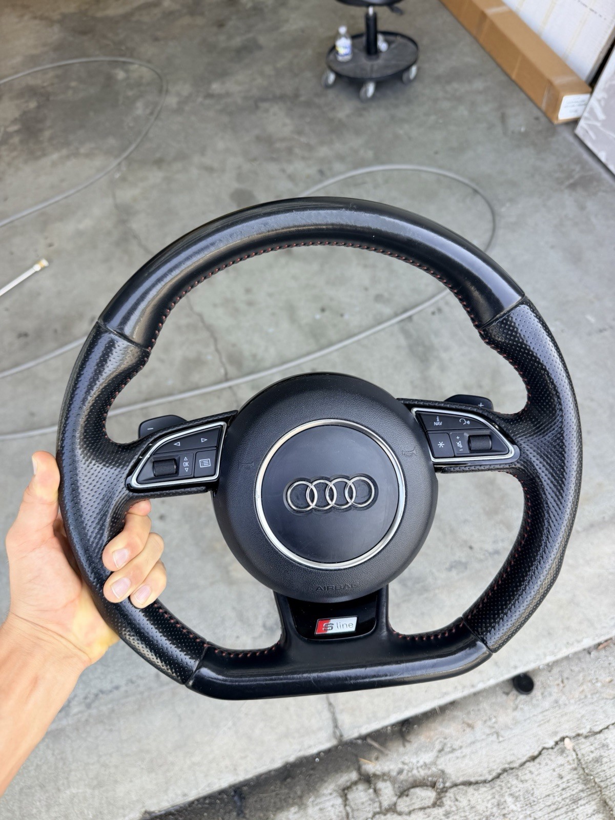 audi a6 2012-2018 used on the upper part has abrasion not critically but is audi a6 2012-2018 used on the upper part has abrasion not critically but is
