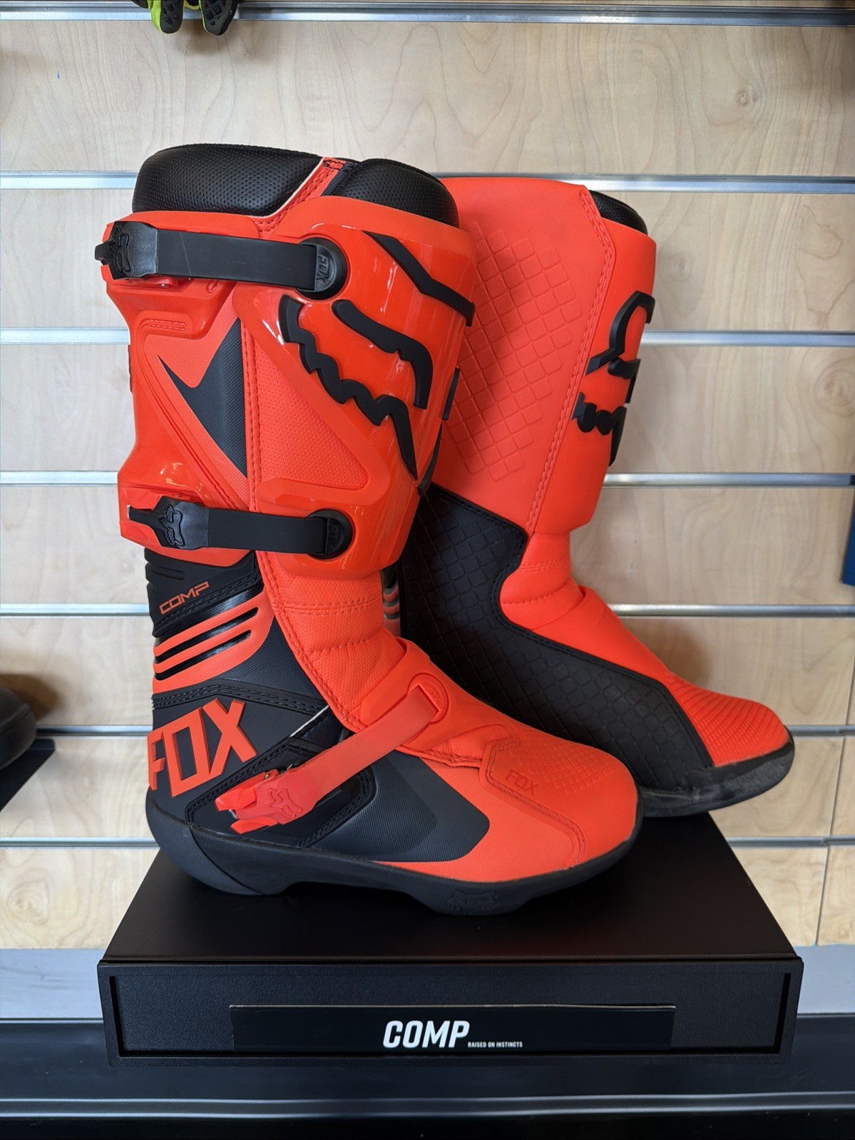 Fox Racing Orange Comp Boots | 25839-824-8 | Adult Size 8 Fox Racing Orange Comp Boots | 25839-824-8 | Adult Size 8