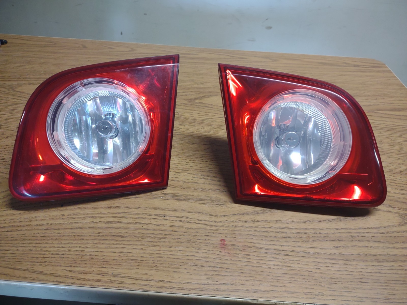 Pair Tail Lights Taillights Taillamps Brakelights Set of 2 Driver & Passenger Pair Tail Lights Taillights Taillamps Brakelights Set of 2 Driver & Passenger