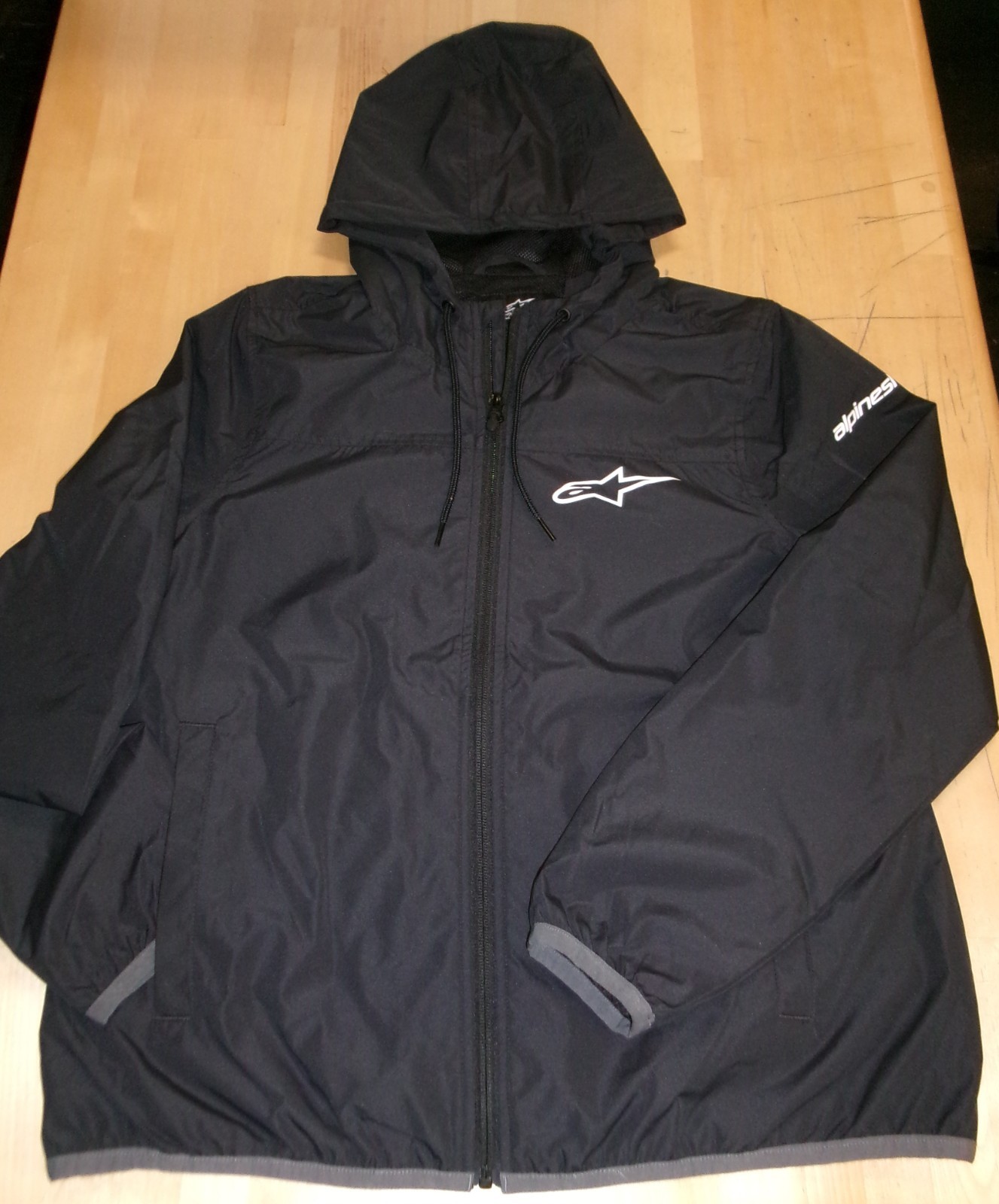 Alpinestars Treq Windbreaker Adult Size L #482-76039L Alpinestars Treq Windbreaker Adult Size L #482-76039L